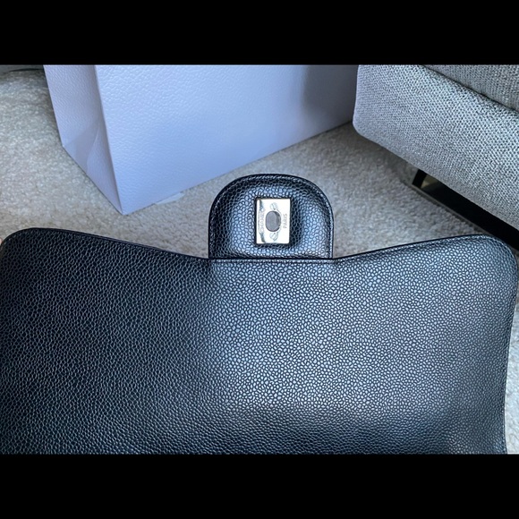 SOLD. Chanel jumbo single flap bag in black caviar - Picture 12 of 16